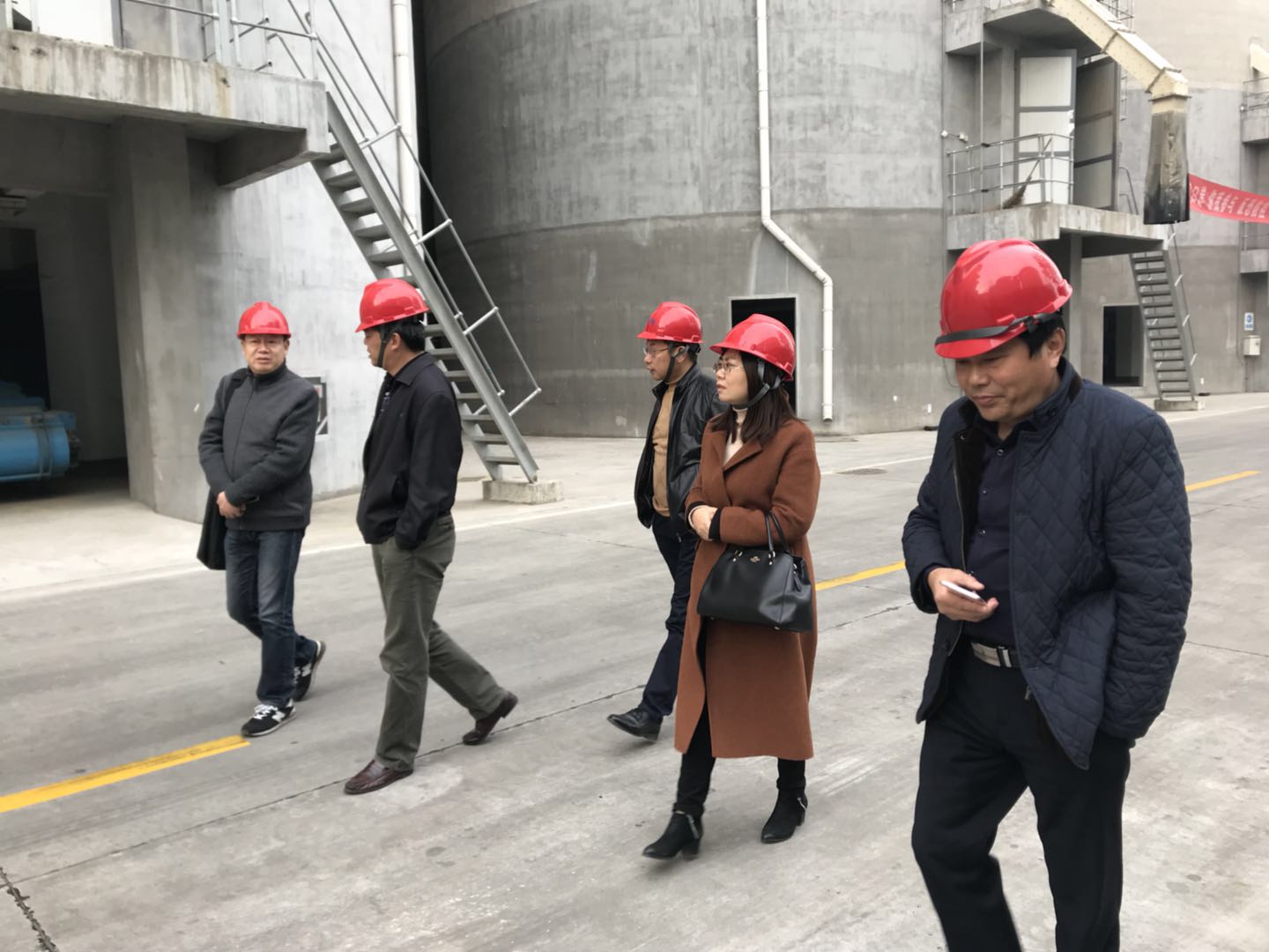 HJC黄金城·(中国集团)官方网站