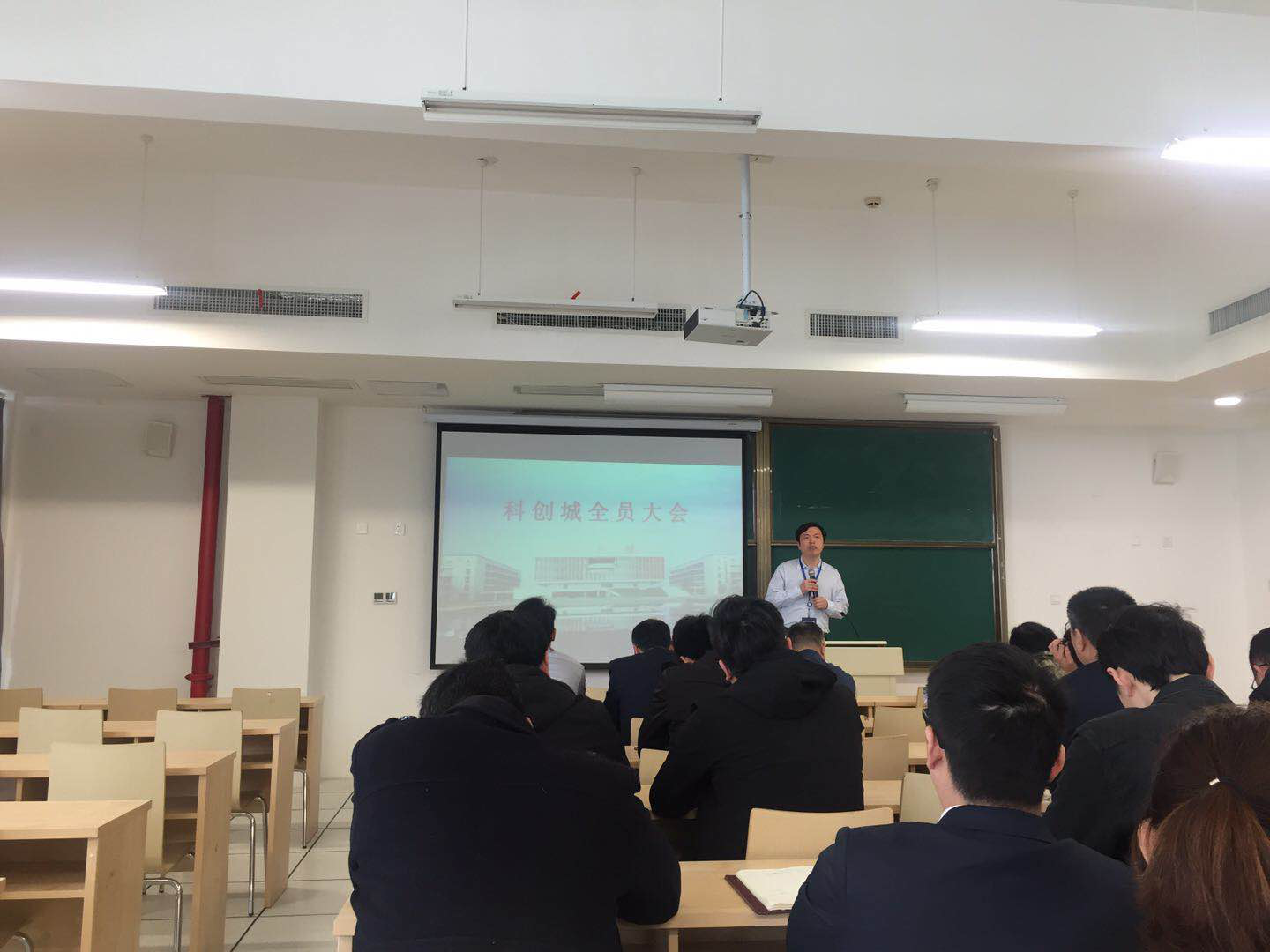HJC黄金城·(中国集团)官方网站