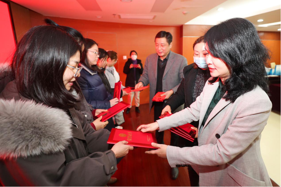 HJC黄金城·(中国集团)官方网站